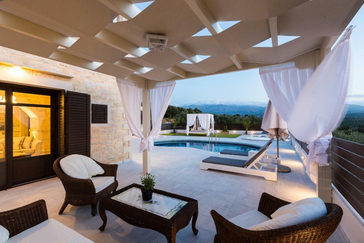 Caramel Villa, With 40M2 Pool & Spa Whirlpool, By Thinkvilla Panormos  Экстерьер фото